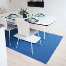 tapis moderne flip bleu foncé sofie sjöström