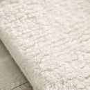 Tapis moderne CUDDLY blanc Down To Earth